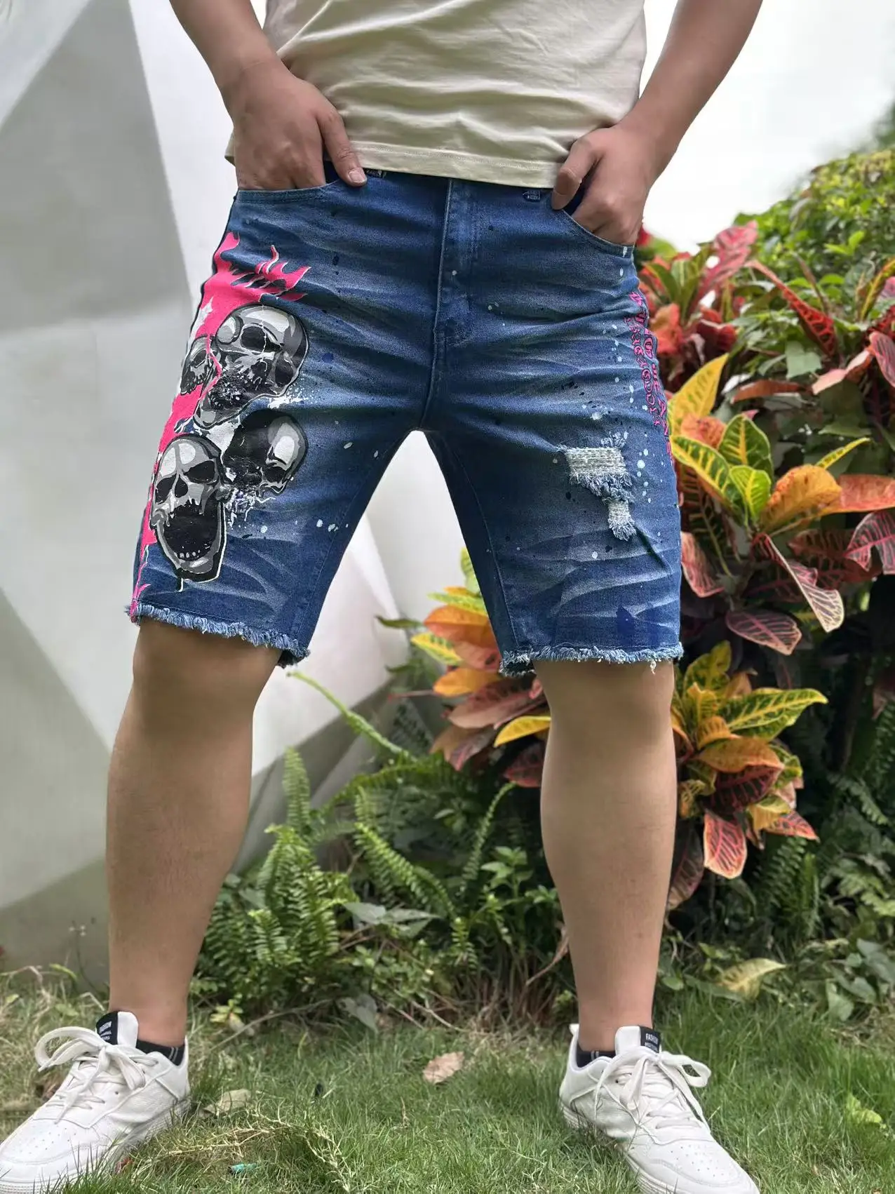 

Y2K Style Men's Casual Jeans Featuring Devilish Print Patterns Are Suitable For Summer Wear Loose Waist Cinching Belt