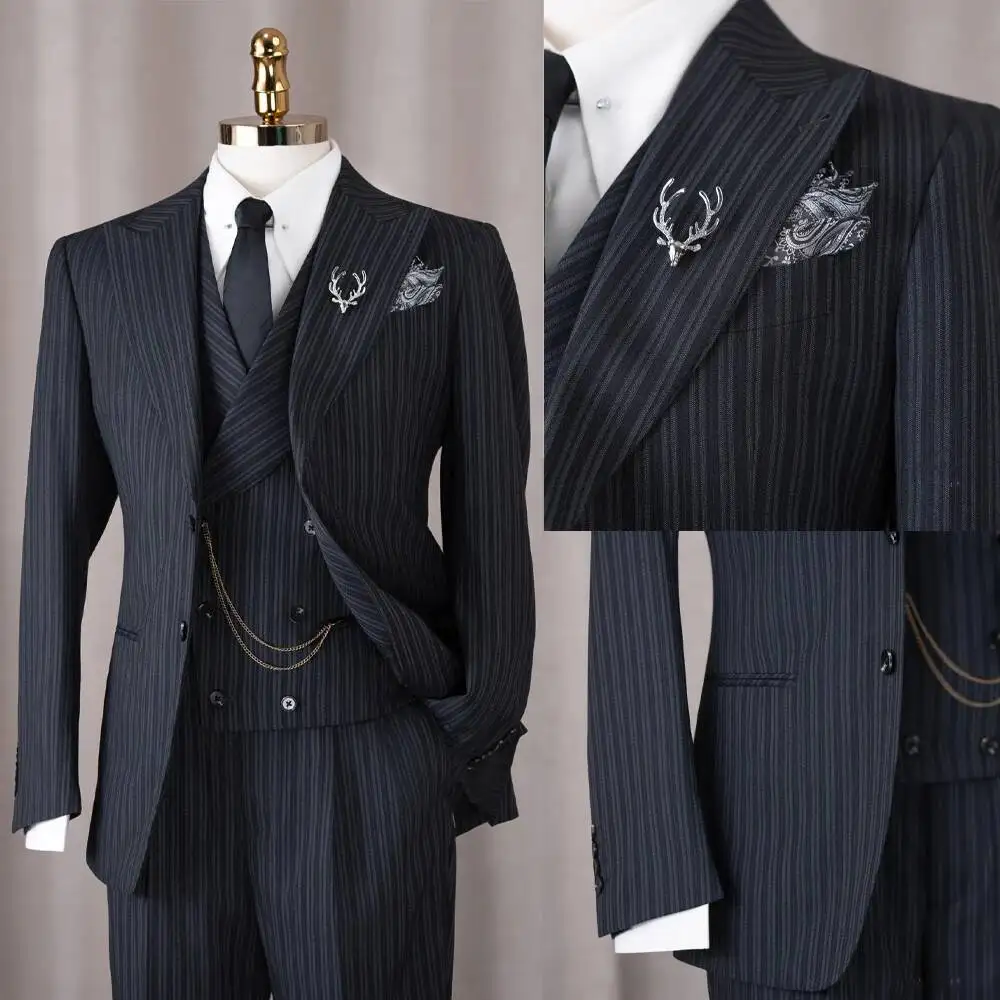 Fashion Men 3 Pieces Suits Pinstripe Blazer Slim Fit Single Breasted Wedding Groom Tuxedos Formal Banquet Business Customized