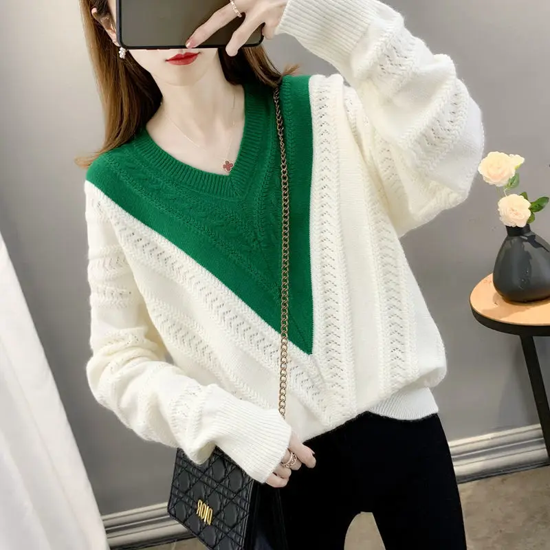 Contrast color V-shaped pullover sweater 2023 autumn new student Korean version slim women loose sweater bottoming sweater tops