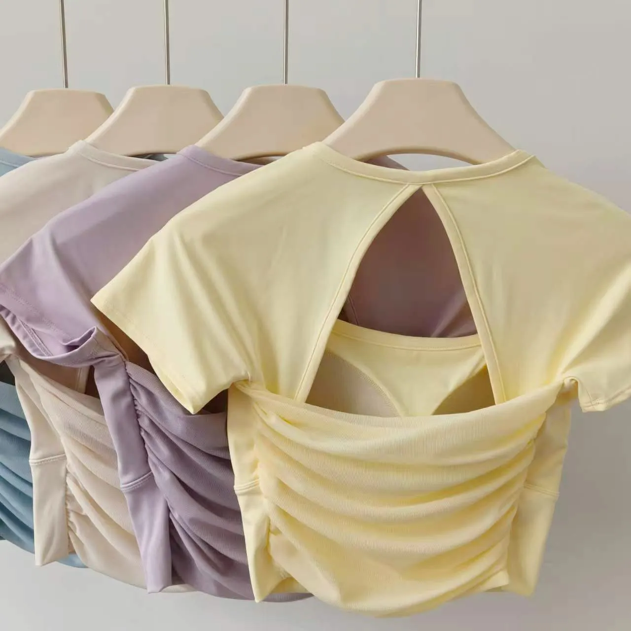

Yoga Clothing with Chest Pad Short-sleeved Quick-drying Mesh Beautiful Back Fixed Cup Pilates Training Running Fitness Top