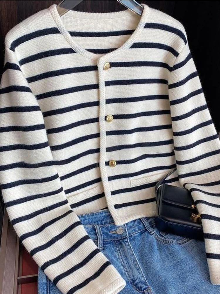 Deeptown Y2K Vintage Striped Knitted Cardigan Women Korean Old Money Oversized Cropped Sweater Elegant Casual Chic Tops Harajuku