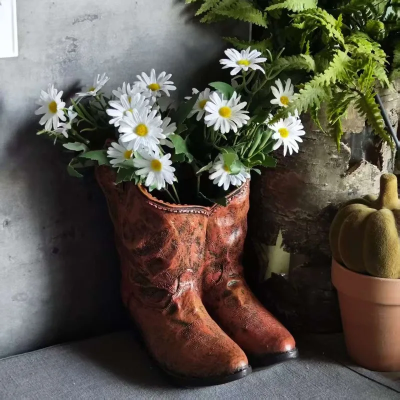 

American countryside creative resin flowerpot ornaments,Western cowboy boot vase,balcony courtyard garden decorations plant pot