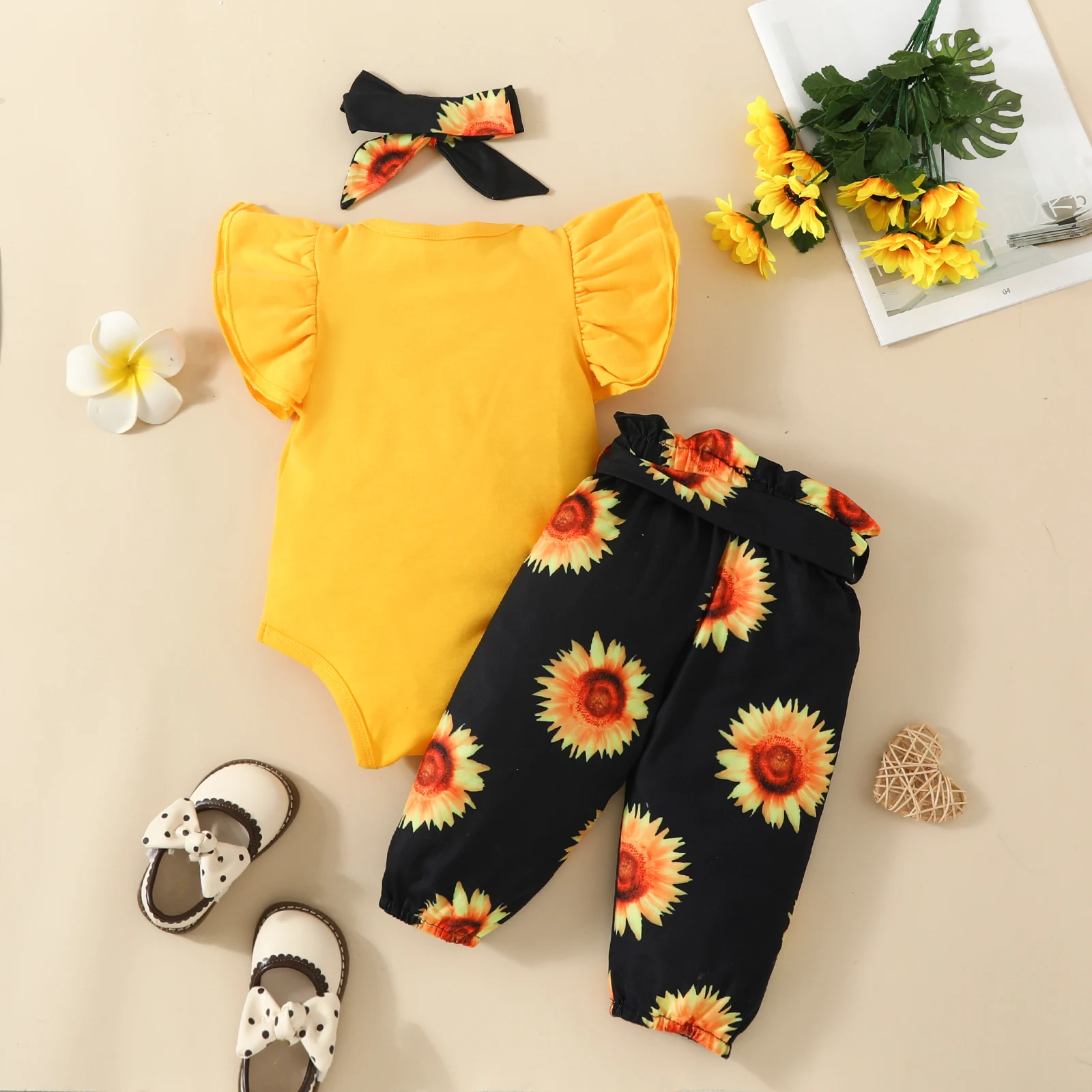 3pcs Baby Girls Cute Summer Short Sleeve Onesie & Sunflower Belted Pants & Headband Set Infant Newborn Fashion Clothes