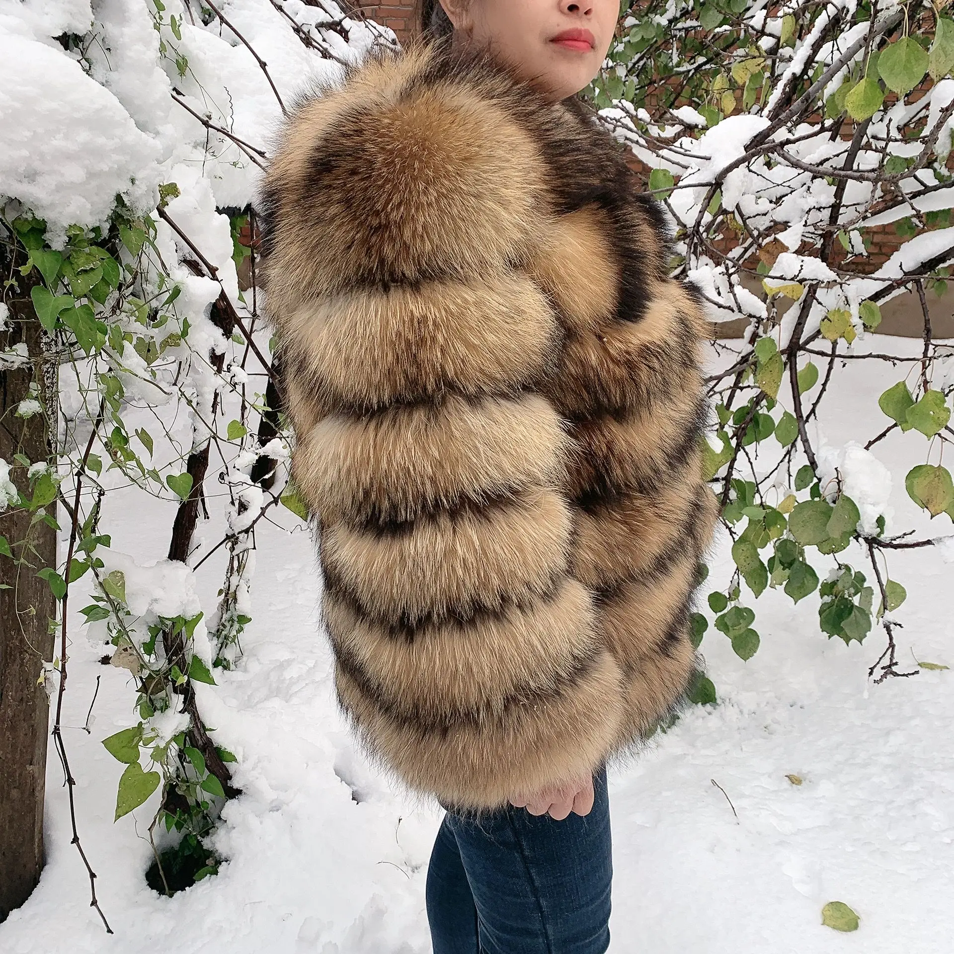 New Women\'s Raccoon Fur Coat 100% Real raccoon Fur Jacket Ladies Winter warm Luxury fluffy fur coat free shipping