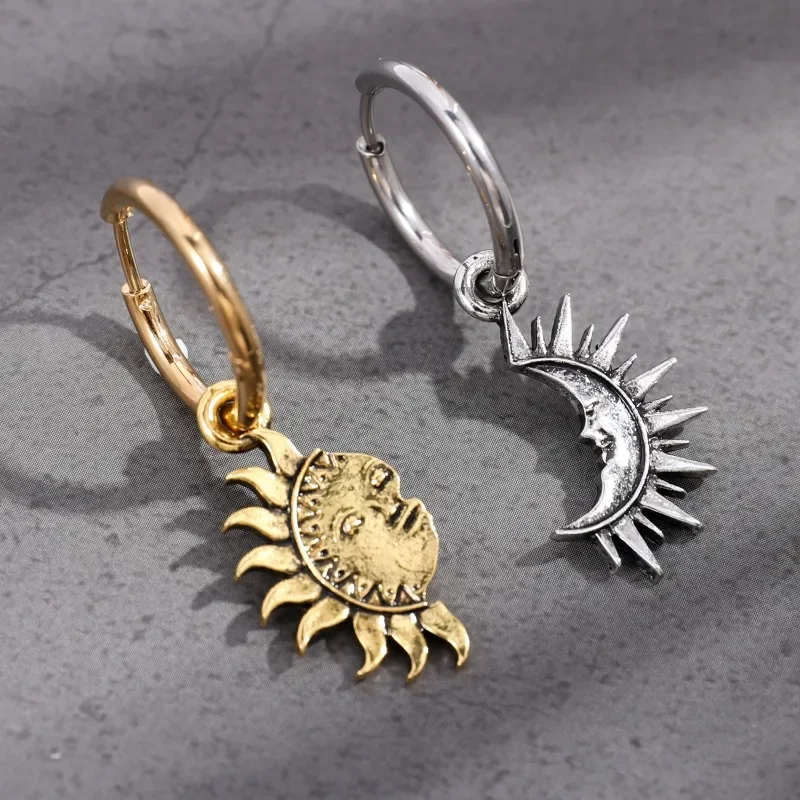 

Men's Earrings Asymmetrical Sun and Moon Couple's Earrings European and American Popular Decorations Figurines Room Decor