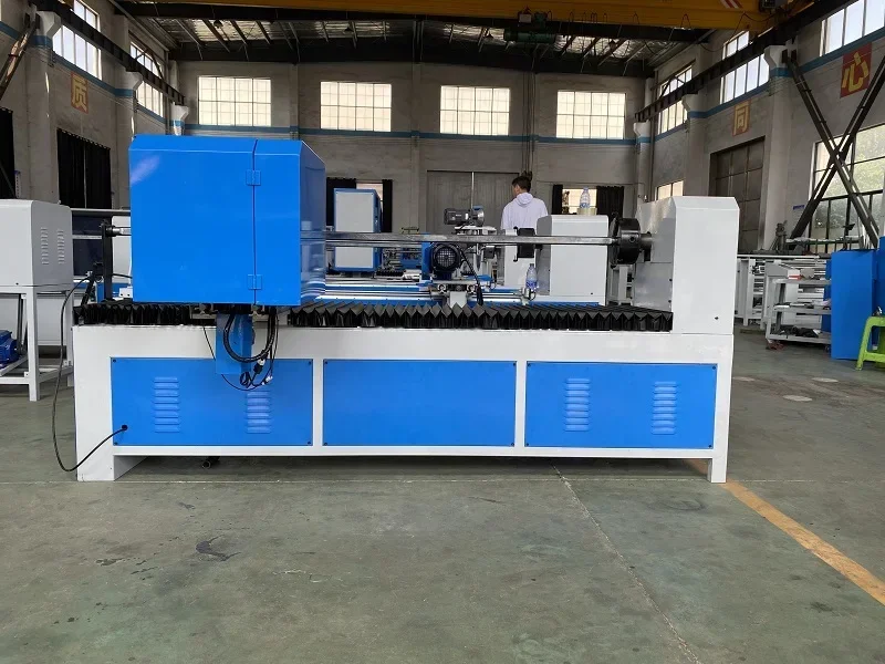 Automatic leather cloth non-woven tape slitting machine