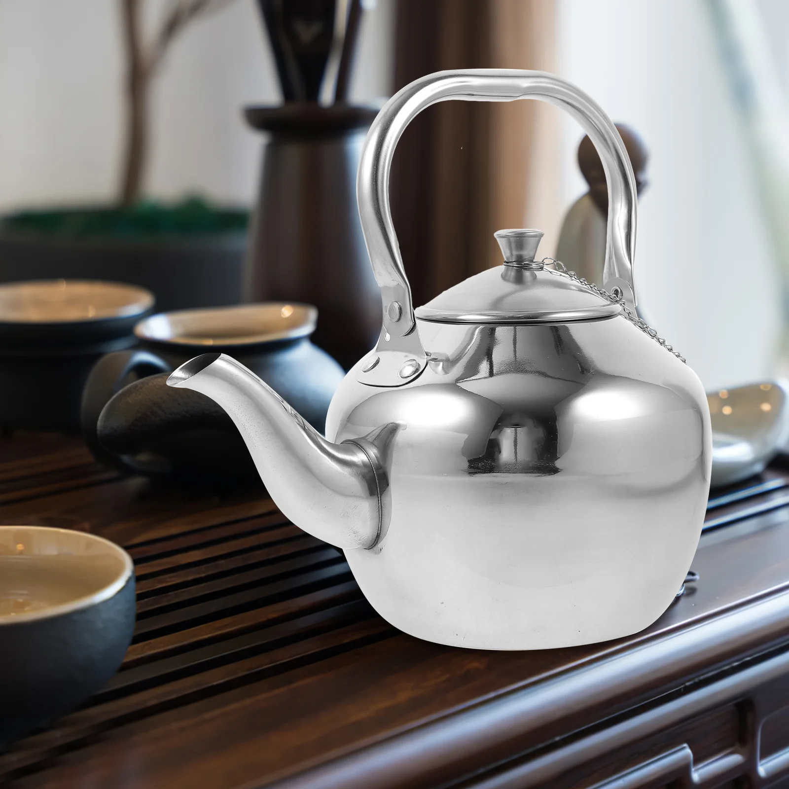 

1pc Thickened Stainless Steel Tea Pot Small Portable Kettle For Home Office Travel Desktop Teapot Decor Kitchen Tea Kettle