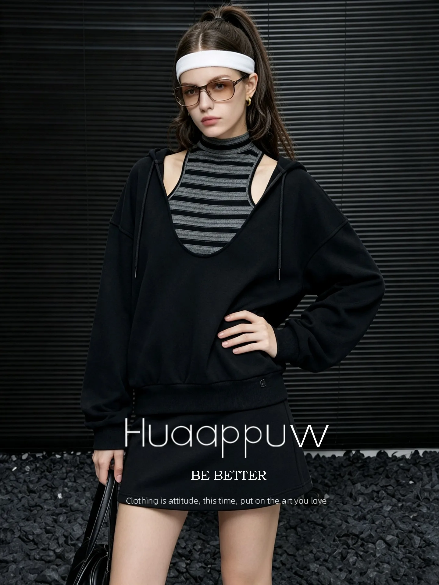 Huaappuw Black Hoodie Women's Loose Fit Casual Style U-Neck Layering Top Autumn New Arrival French Style Long Sleeve Cotton
