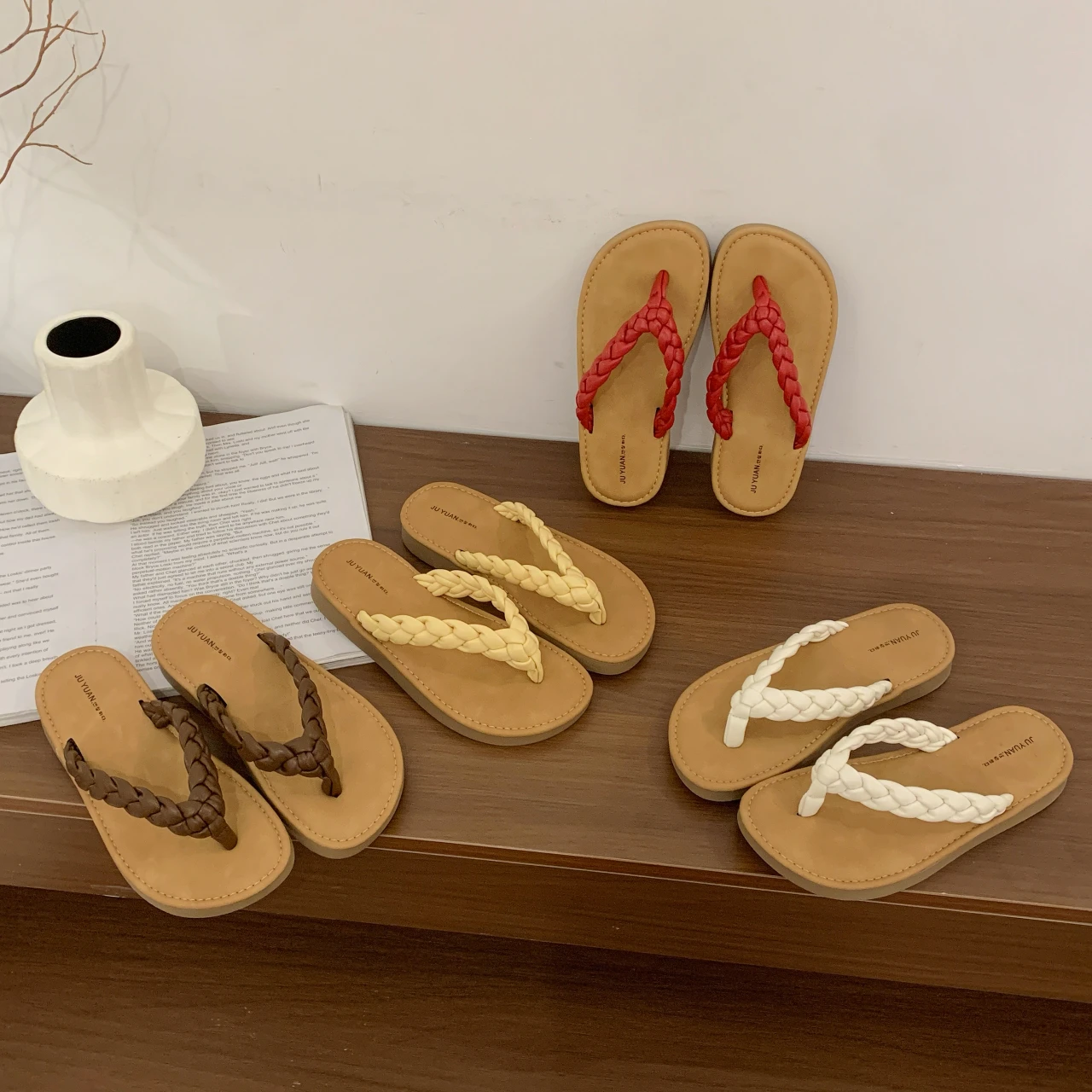 

Women's Braided Strap Flip Flops, Summer Casual Flat Thong Sandals, Comfortable Non-slip Beach Slippers for Daily & Vacation