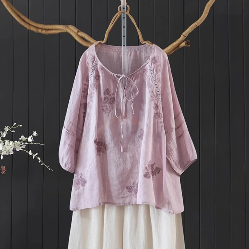 

High Quality Women Casual Linen T-shirts New Arrival 2025 Summer Vintage Style Floral Embroidery Loose Female Tops Tees M1757