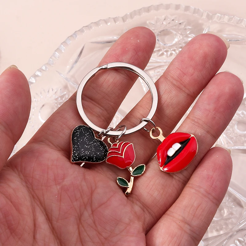 Fashion Rose Flower Keychain Enamel Love Heart Red Lips Key Chains Souvenir Gift For Women Men Handbag Car Key DIY Jewelry Gifts