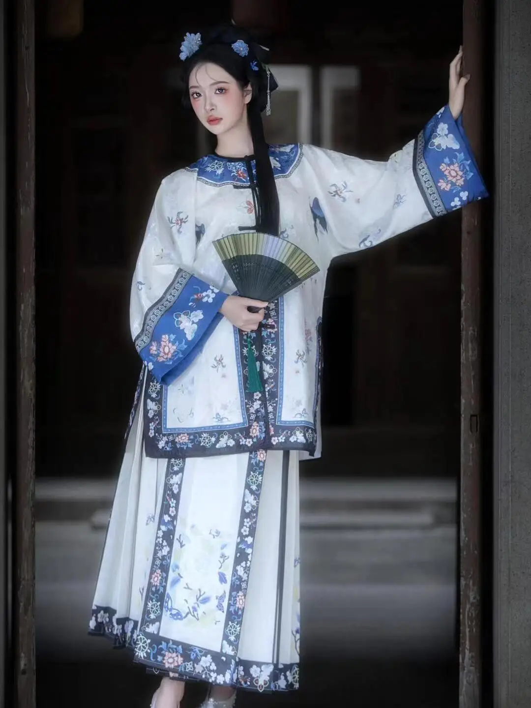 costume-hanfu-vintage-brode-pour-femme-grande-taille-style-qing-han-col-rond-pour-femmes-de-25-a-35-ans