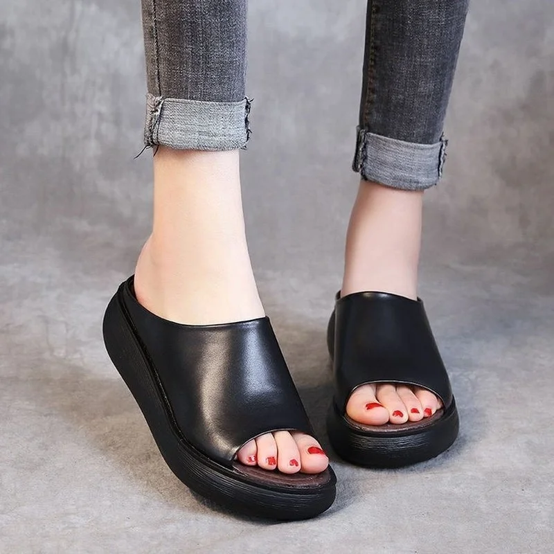 Women Slippers Summer 2023 Leather Shoes Platform Slides Women Black New Zapatillas Mujer Outside Sandals Shoes for Women