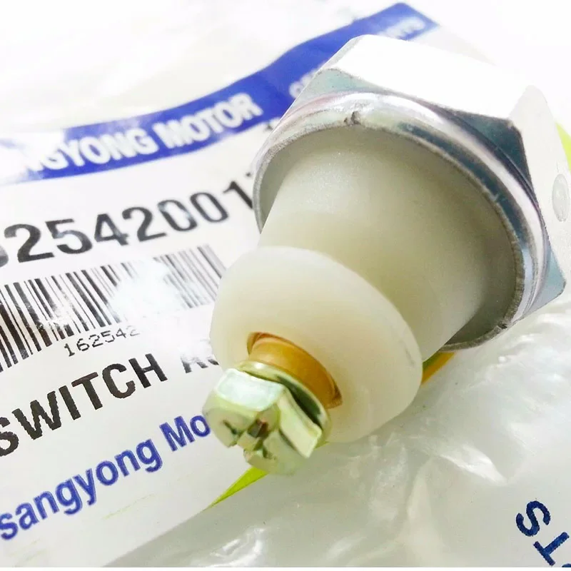 Original Korean made 1625420017 switch assembly oil pressure suitable for Ssangyong ISTANA Actyon Korando Rexton 2.7 3.2 1625420