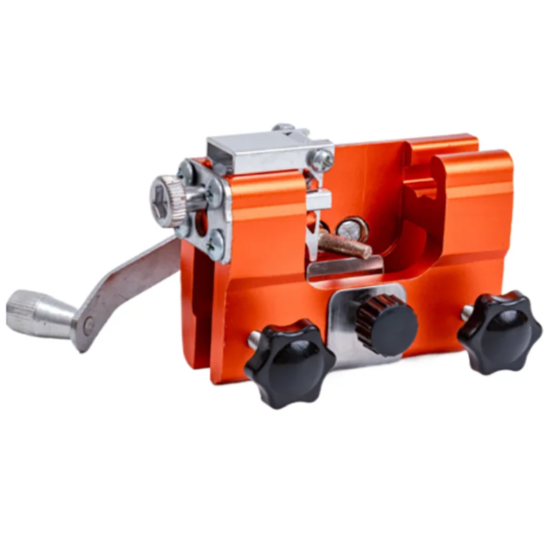 

Portable Hand Crank Chainsaw Sharpen Tool with Grinding Manual Chain Saw Blade Sharpener for Chain or Saw Garden tools