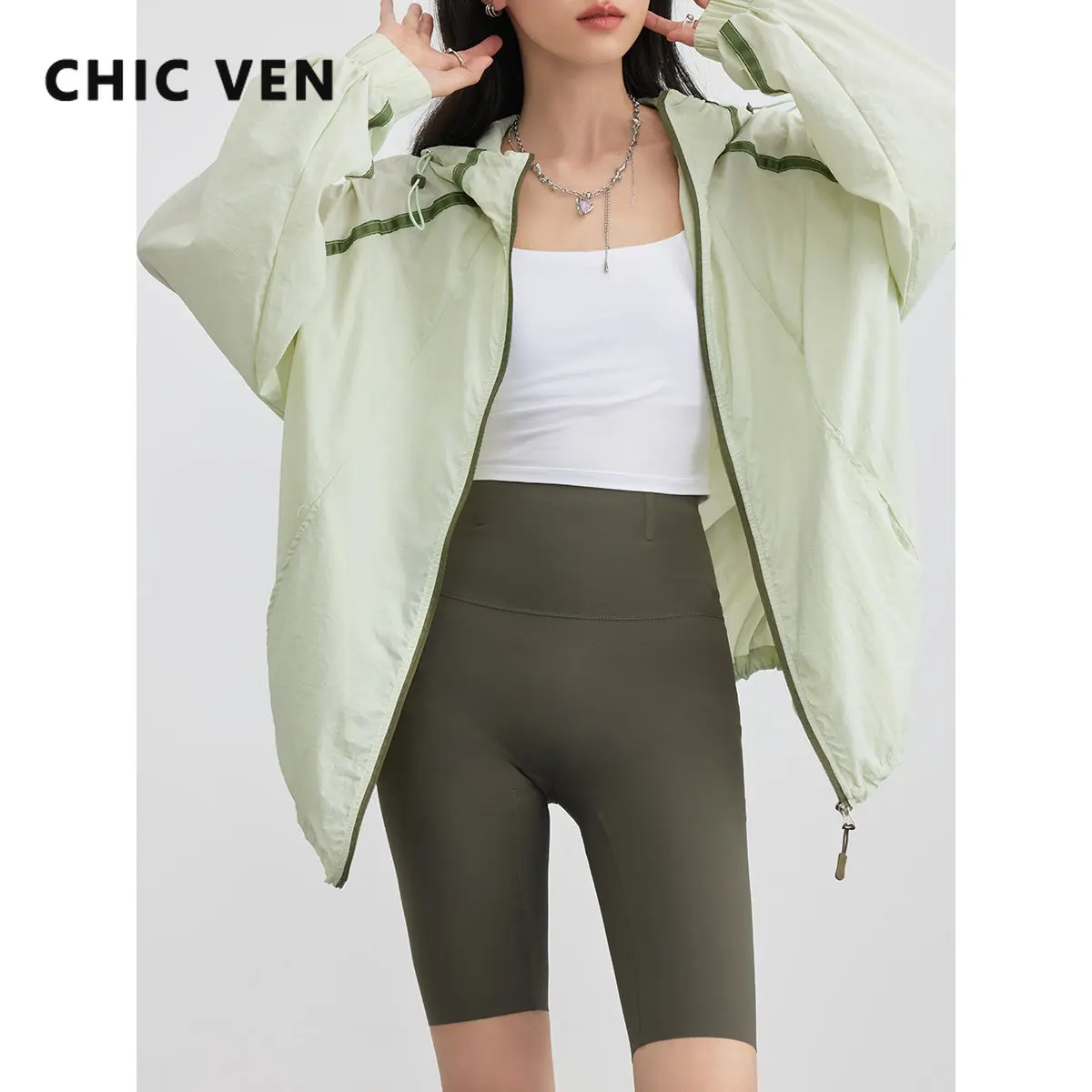 

CHIC VEN Sport Yoga Shorts Casual Push Up Cycling Short Leggings Running Cycling Fitness Female Gym Shorts Summer 2023