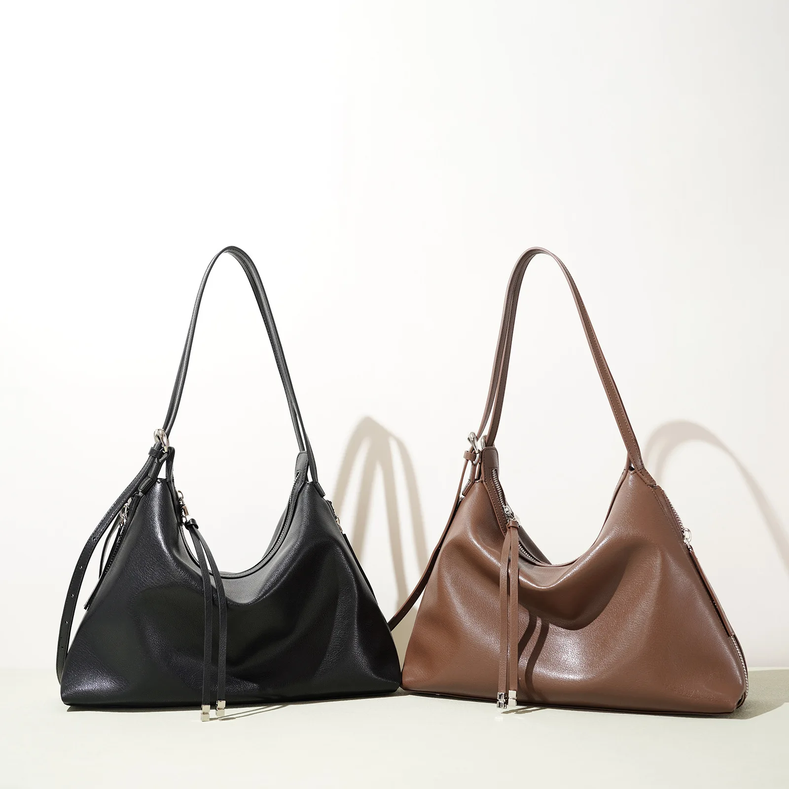

Autumn Winter New Tote Handbag Premium Top Grain Cowhide Leather Trendy Niche Design High End Versatile Shoulder Bag