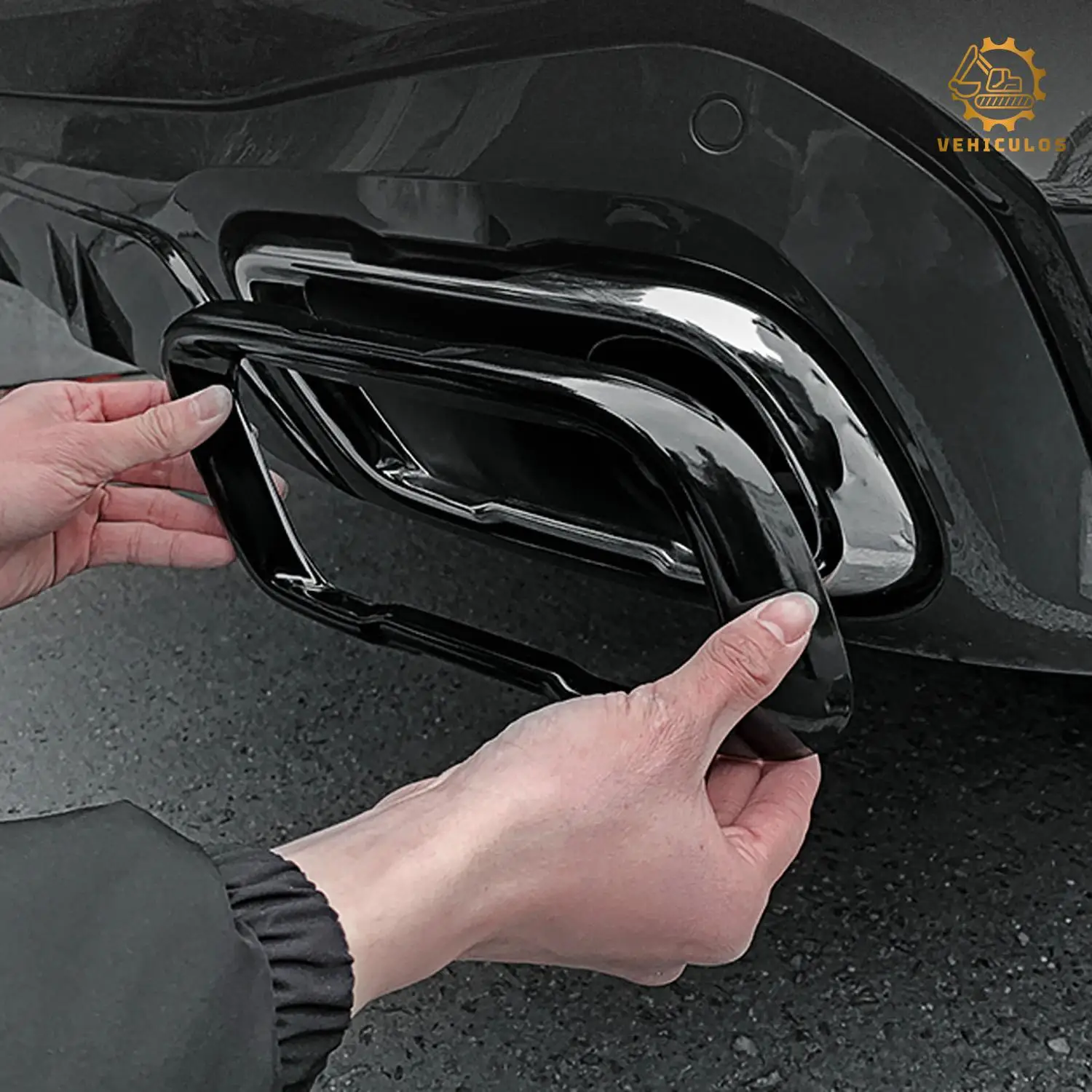 

2Pcs Black Exhaust Muffler Tail Pipe Tip Cover for BMW X5 G05 X6 G06 X7 2019-2023 Rear Bumper Trim Replacement