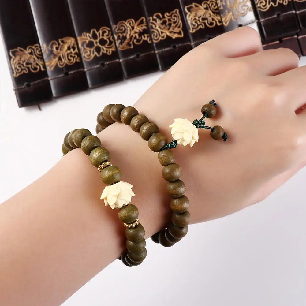 Elastic Flower Sandalwood Bangle Handwoven Rosary Wood Beaded Strand Bracelets Flower Hand Chain