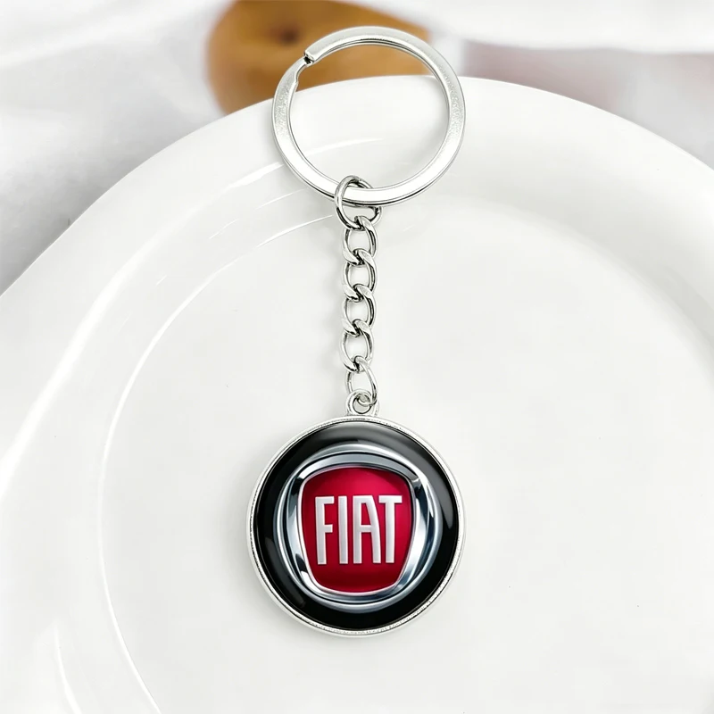 KeyChain for Fiat 600 500 Uno Palio Doblo Panda Bravo Tipo Ducato 500x Stilo Siena Freemont 124 Spider Keyrings Fashion Gifts