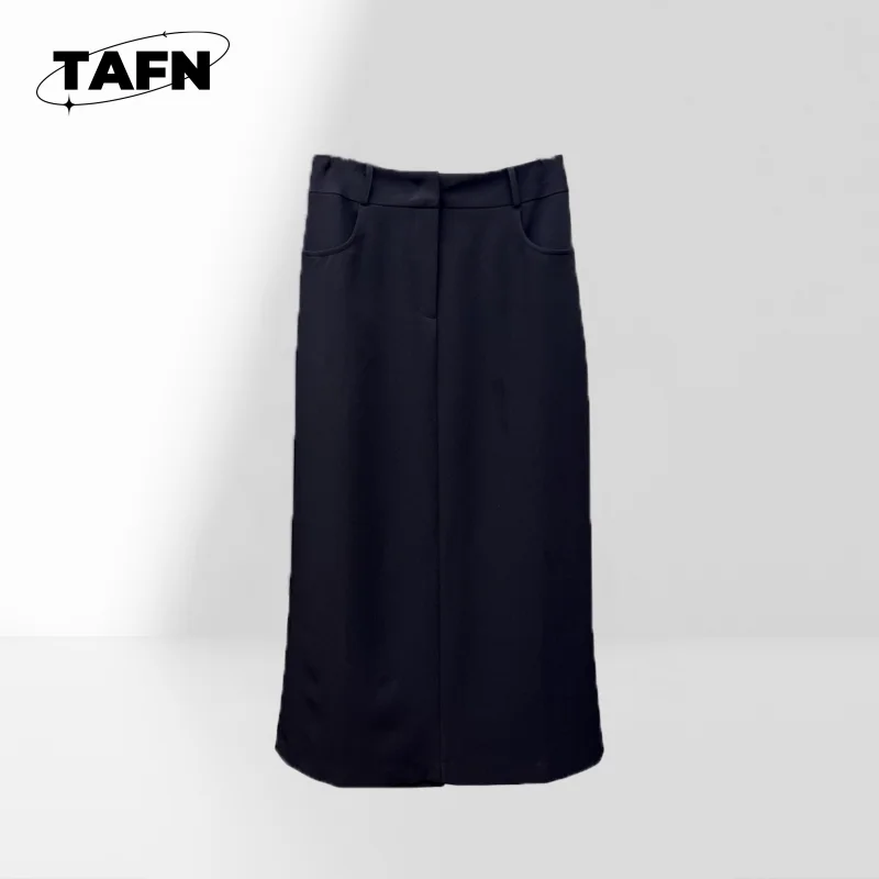 

Comfy Women's Skirt and Top Set, for Casual or Evening Wear with a Chic for Summer Skirt Set for Relaxed Summer Days AK0518