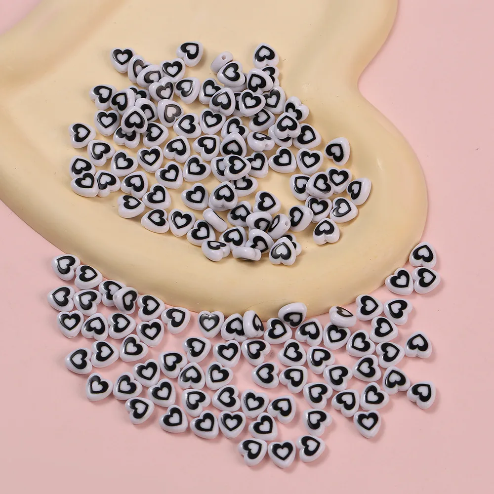 10 sztuk / worek Kocham Cię Różowe Czarne Białe Serce Koraliki Otwory Bransoletka Naszyjnik Kolczyk Łańcuch Akcesoria Kawaii Nail Art Charm Decor