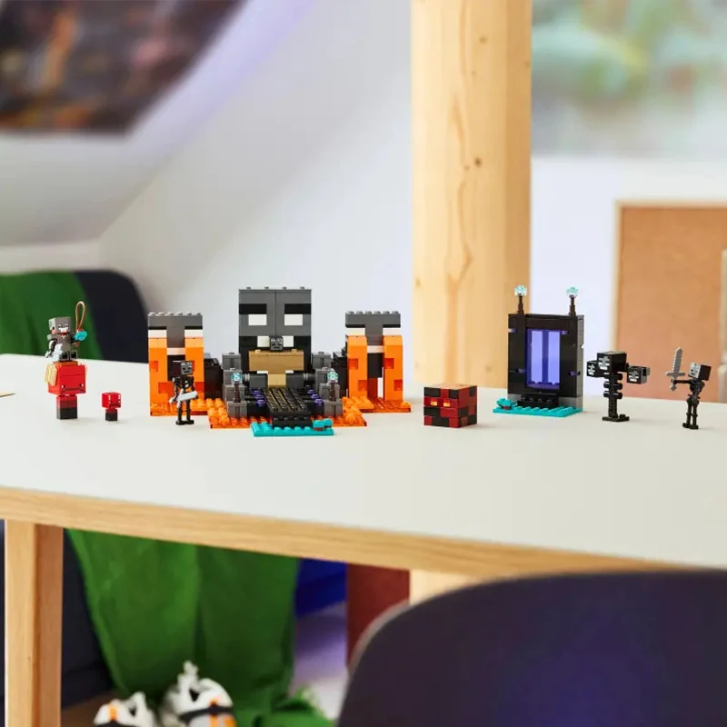 LEGO Building Blocks My World Series 21590 Spirit Wars Children's Puzzle Boys and Girls Building Blocks Toy Gift