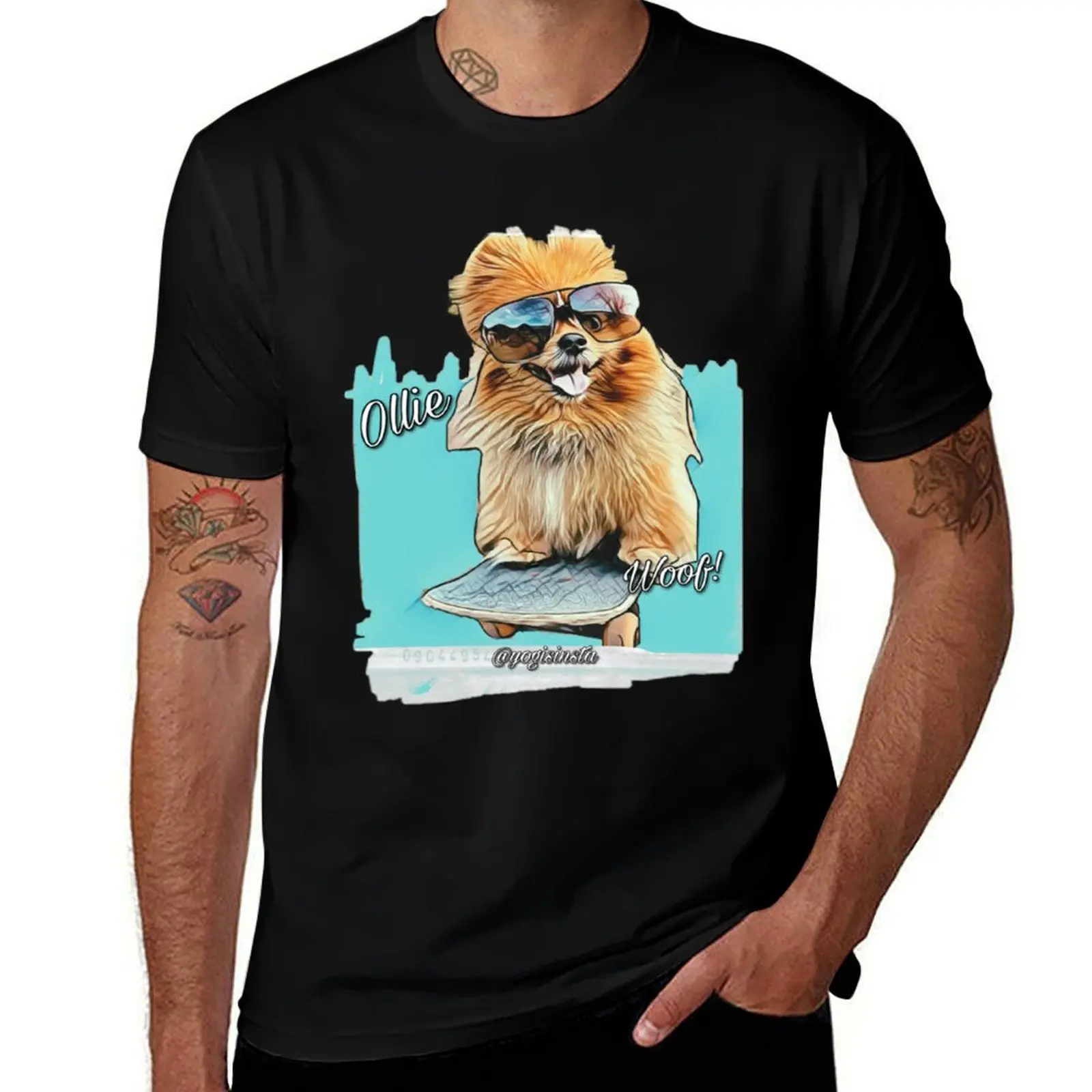 Pomeranian dog riding a skateboard T-Shirt Basic Simple Casual Short Sleeve Tee T-Shirt