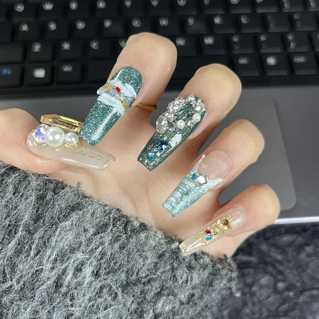 Emmabeauty Christmas Limited Color Diamond Atmosphere Hand Painted Fine Flash Long Handmade Press On Nails Relief Shape.No.29284