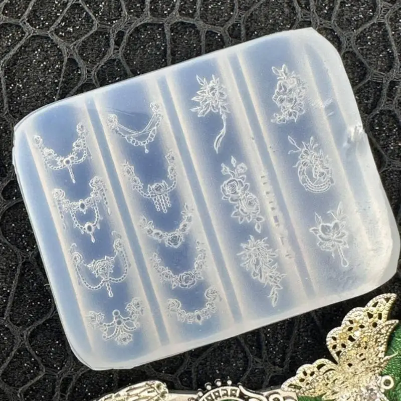 DIY Nail Art Decoration Floral Design Fashion Flower Chain 3D Relief Carving Silicone Nail Mold Transparent Manicure Template