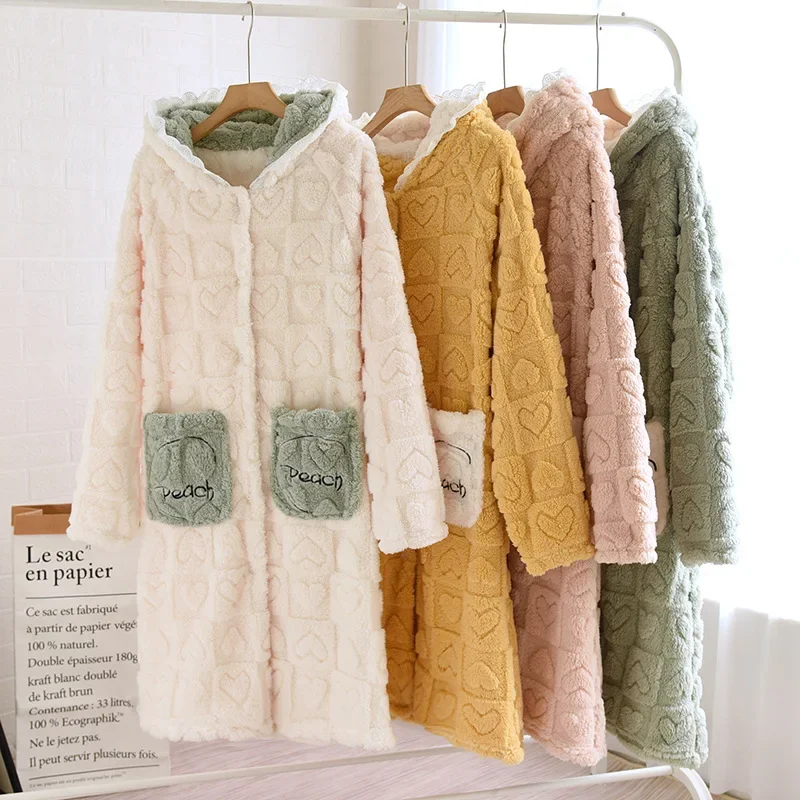 

Winter Women's Fleece Bathrobe Single Breasted Long Sleeve Ladies Sleepwear Flannel Love Print Hooded Warm Robe for Female