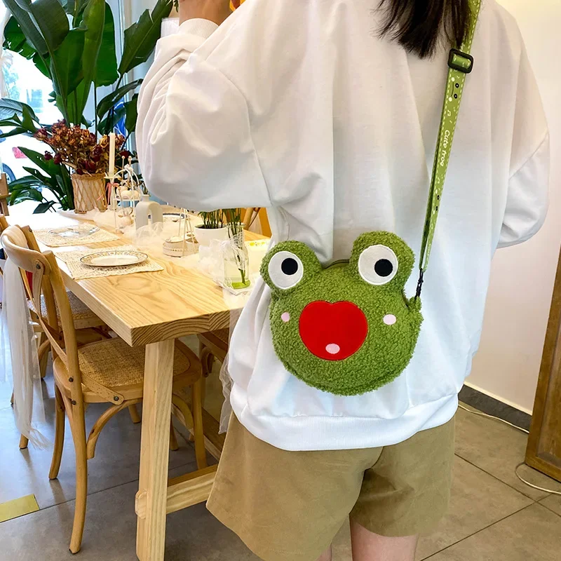 Fur Funny Small Bag Women New Cartoon Frog Messenger Bag Plush Doll Student Cute Girl Shoulder Bags Korean Handbags for Women