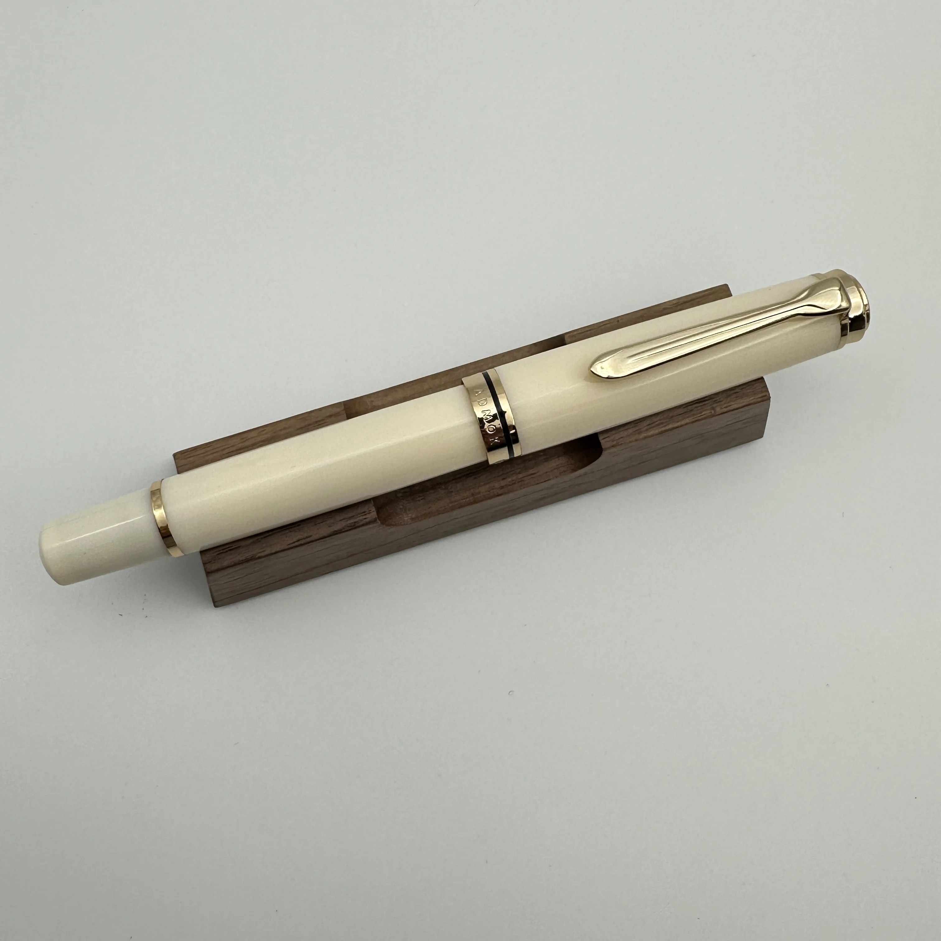 Admok M800 ペンブラックアンバーアクリルピストン万年筆ボックペン先