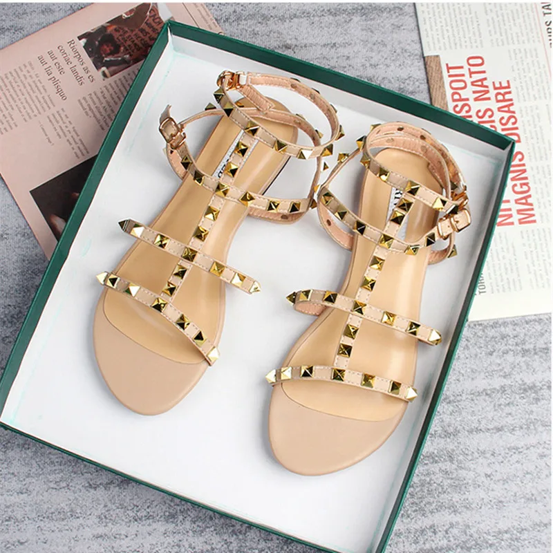 Lady Gladiator Studs Sandals With Buckle Strap Cut-outs Shoes Summer Open Toe American Style Larger Size 35-43 Beige Black White