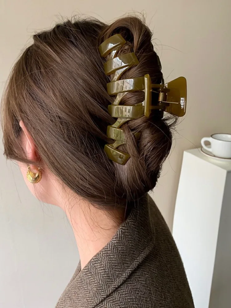 

Jelly texture back head plate hairpin shark clip