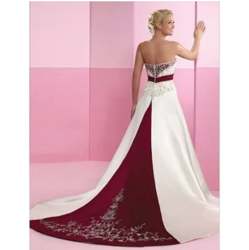 Hand-embroidered Strapless Bride Wedding Party Dress Burgundy Satin Court Train Sleeveless Sexy Strapless Wedding Dress