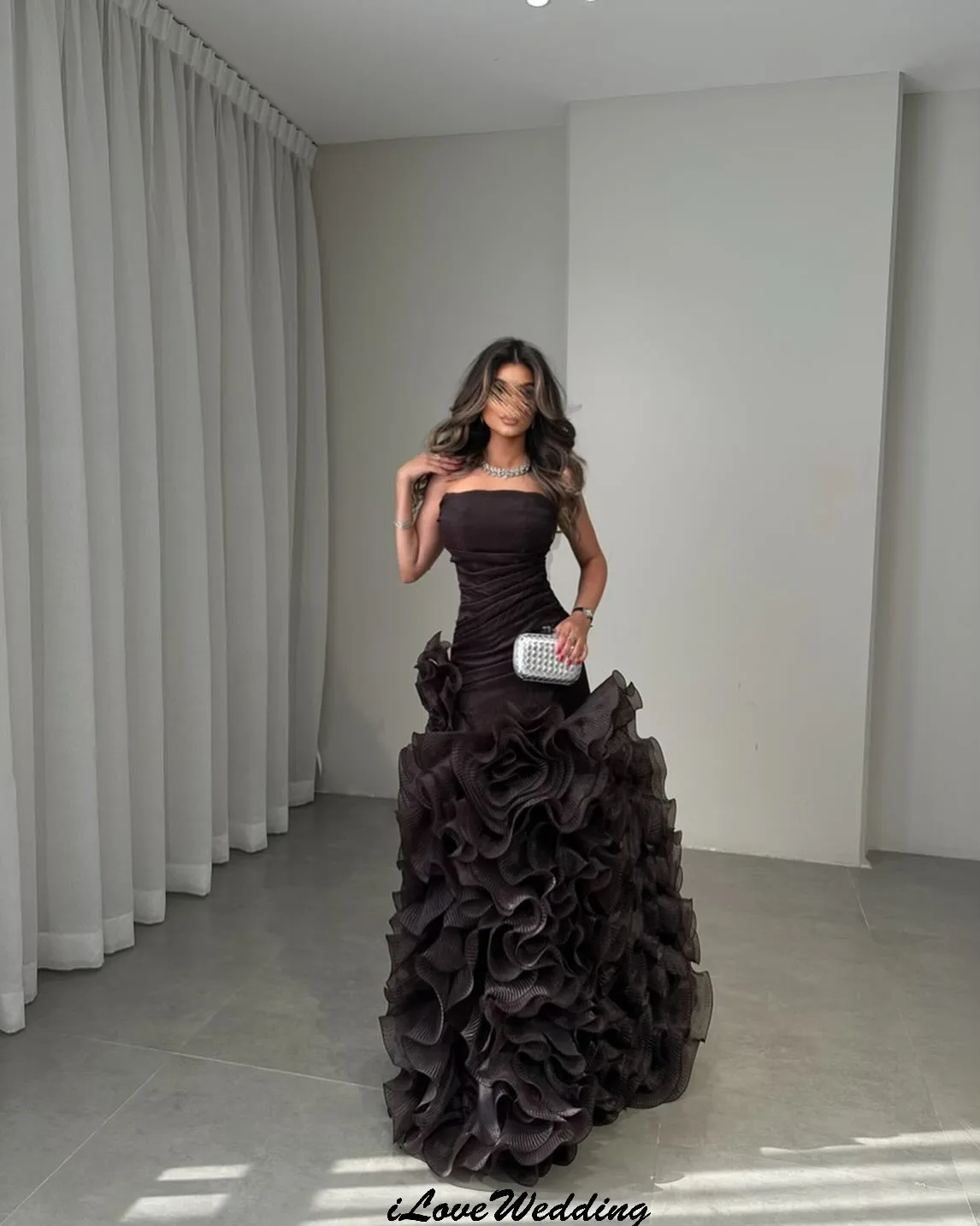 

Черные платья для выпускного вечера без бретелек 2025 г., свадебное платье трапециевидной формы с оборками для женщин, плиссированные вечерние платья, вечерние платья по индивидуальному заказу