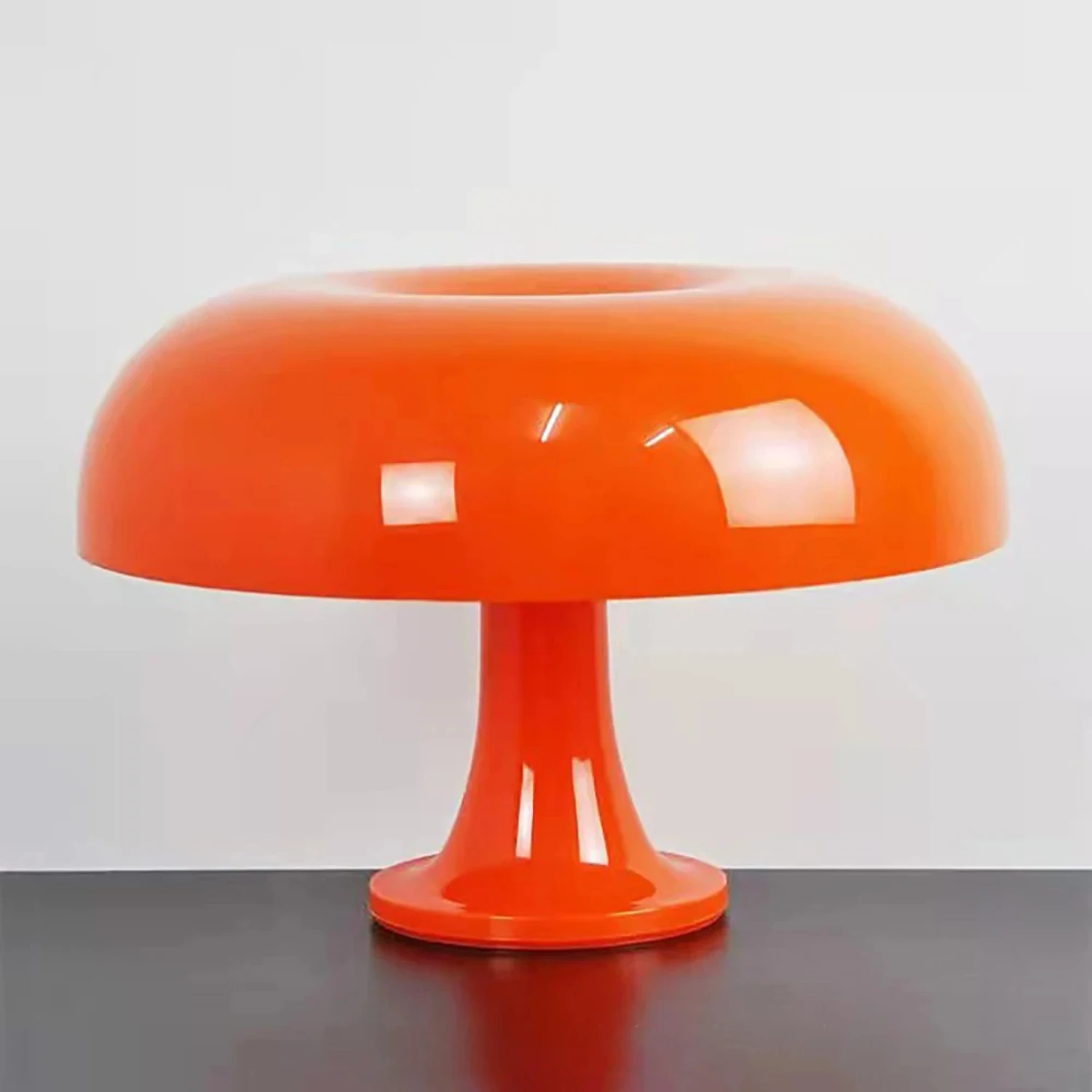 Luxurious Mushroom Bauhaus Table Lamp for Hotel Bedroom - Stylish, Contemporary, Sophisticated Ambiance