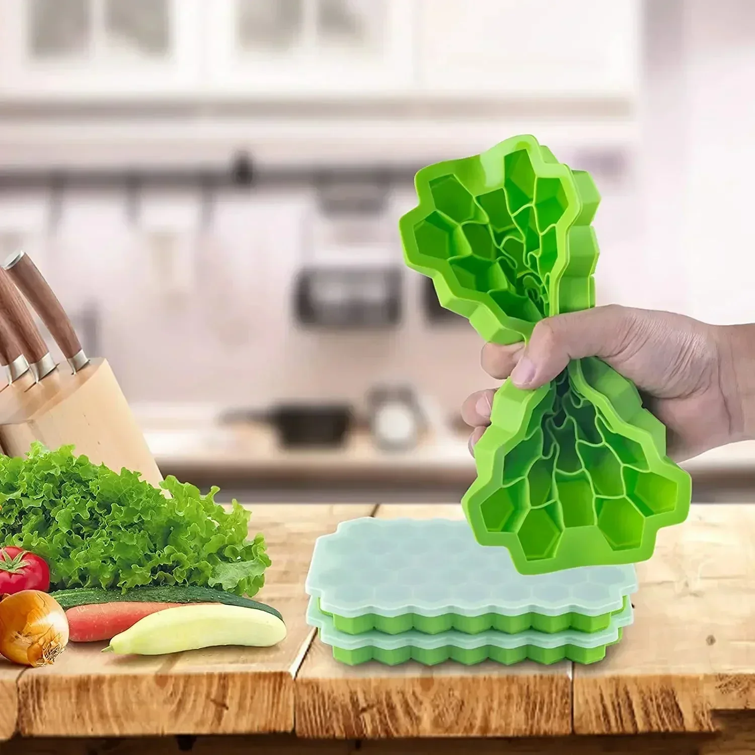 Cover Cellular Mesh 37-grid Silicone Ice Cube Mold with Stackable DIY Ice Mold Reusable Food Grade Kitchen Utensils Worldmuma