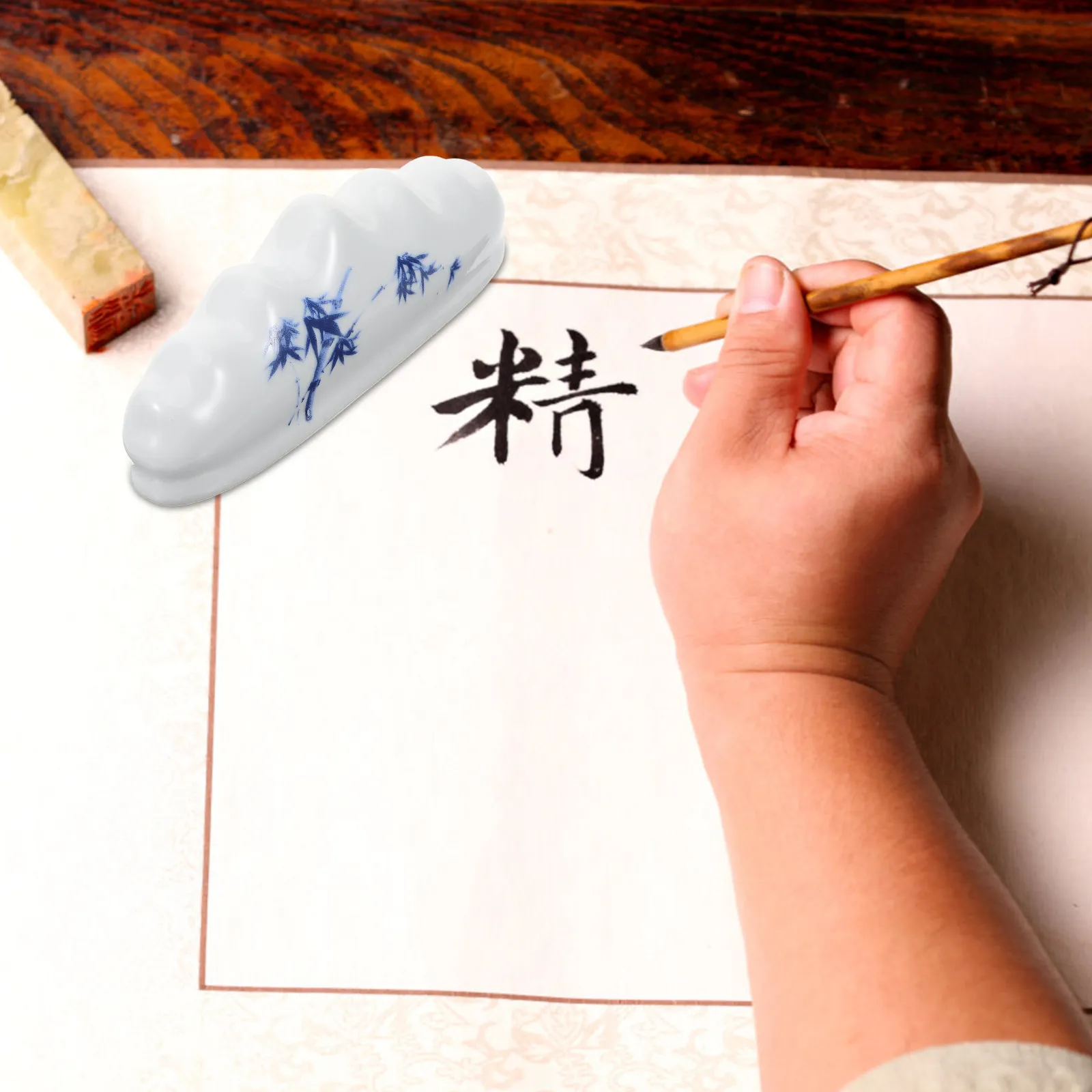 Chinese Style Ceramic Brush Pen Holder Bamboo Pattern Calligraphy Brush Stand for Ink Pens Sumi Brushes Desktop Decoration