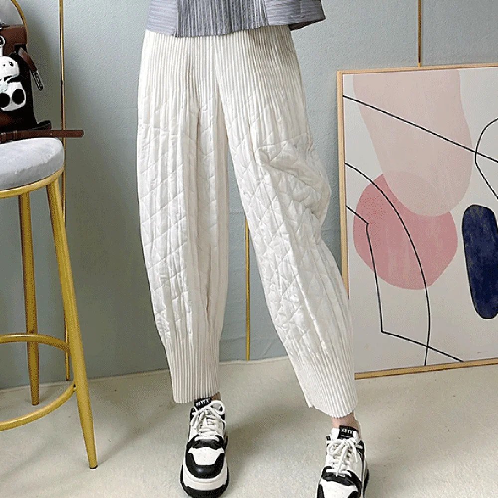 

Folded casual cotton pants women's 2025 winter new fashionable and foreign thick loose and versatile nine-point Harlan pants