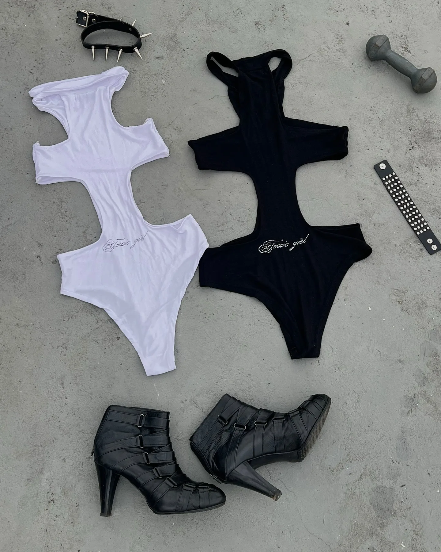 Y2k ملابس علوية مثيرة ومفرغة بدلة ليلية للسيدات مرقعة ضيقة على الطراز الأمريكي على الطراز القوطي