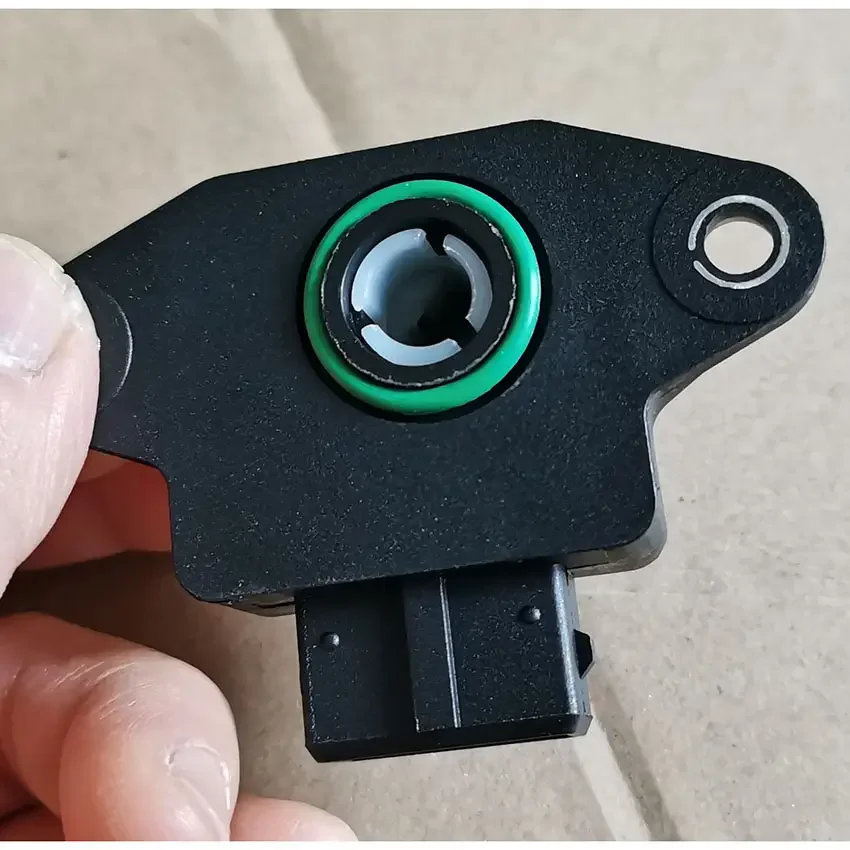 Sensor de posición del acelerador TPS para Benelli Benelli 302R 302S 502C 752S Leoncino 800 TRK 800 TRK502 TRK502X TRK 502 502X