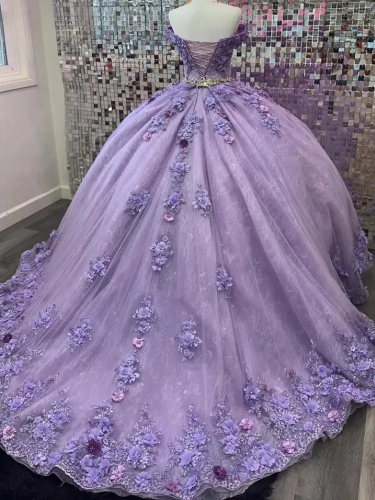 Abiti da festa di compleanno per ragazza dolce 16 eleganti personalizzati con spalle scoperte Abito da ballo con fiori 3D Donna Occasione di ballo Quinceanera 15