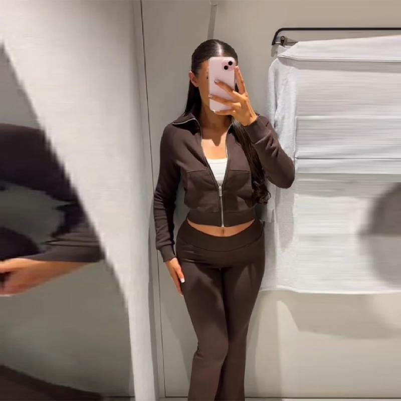 

Укороченная приталенная куртка с лацканами на молнии, женские расклешенные брюки с эластичной резинкой на талии, осень 202, однотонный повседневный удобный комплект из двух предметов