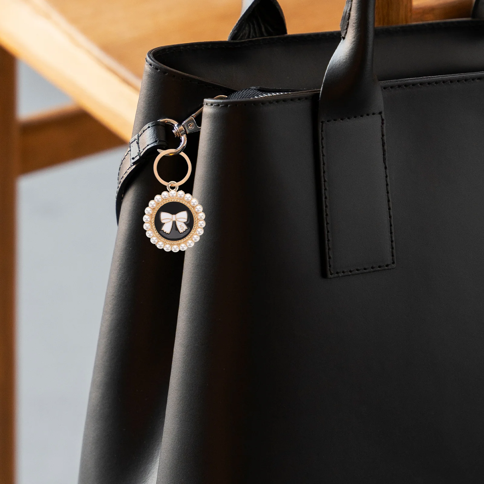 

20Pcs Pearl Bow Pendant Charms Zinc Alloy DIY Jewelry Making Components for Necklace Bracelet Earrings Keychain Car Accessories