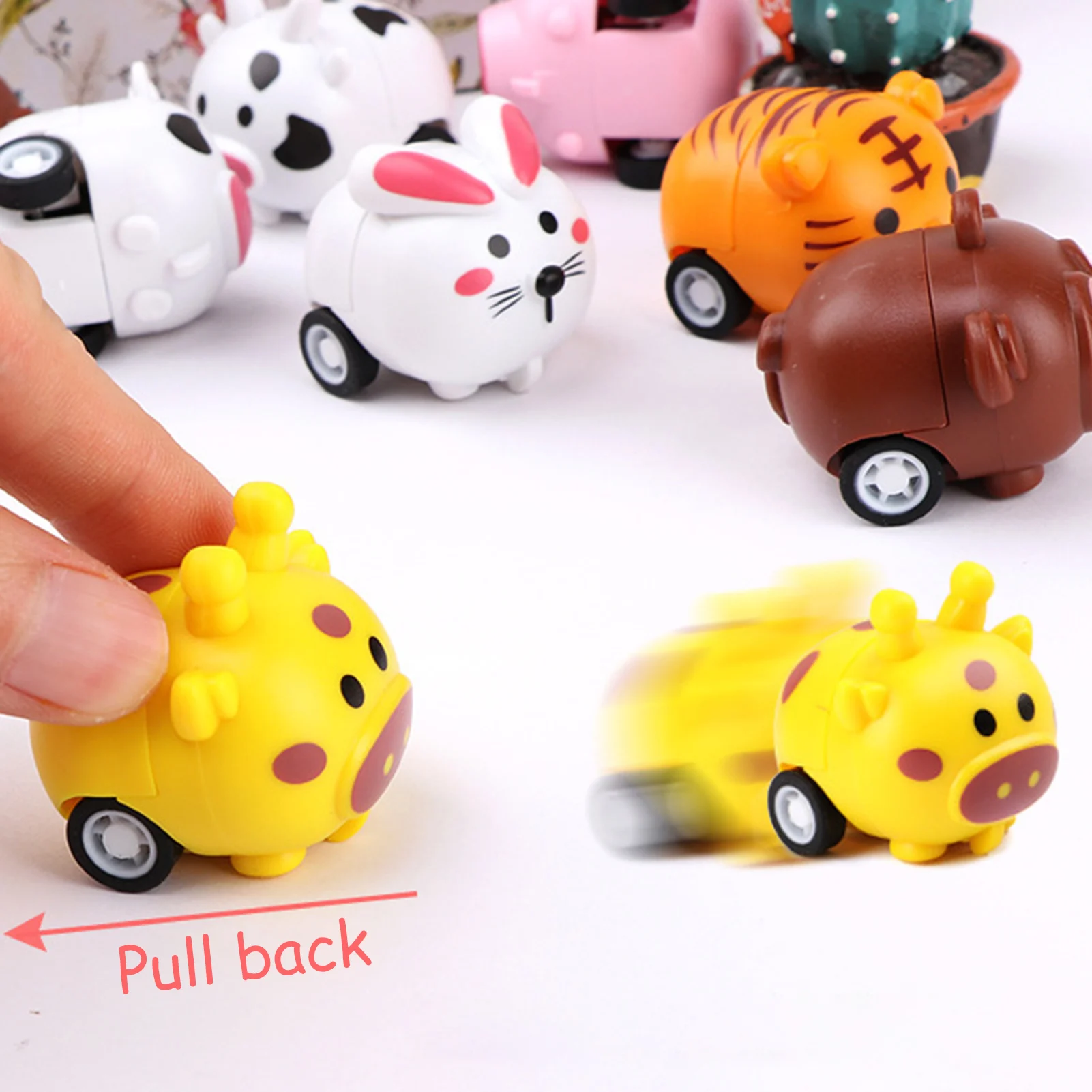 1PC Mini Cartoon Pull Back Vehicles Cars Toy Play Animal Pull Back Toys Friction Powered Cute Car Toys Prezenty urodzinowe dla dzieci