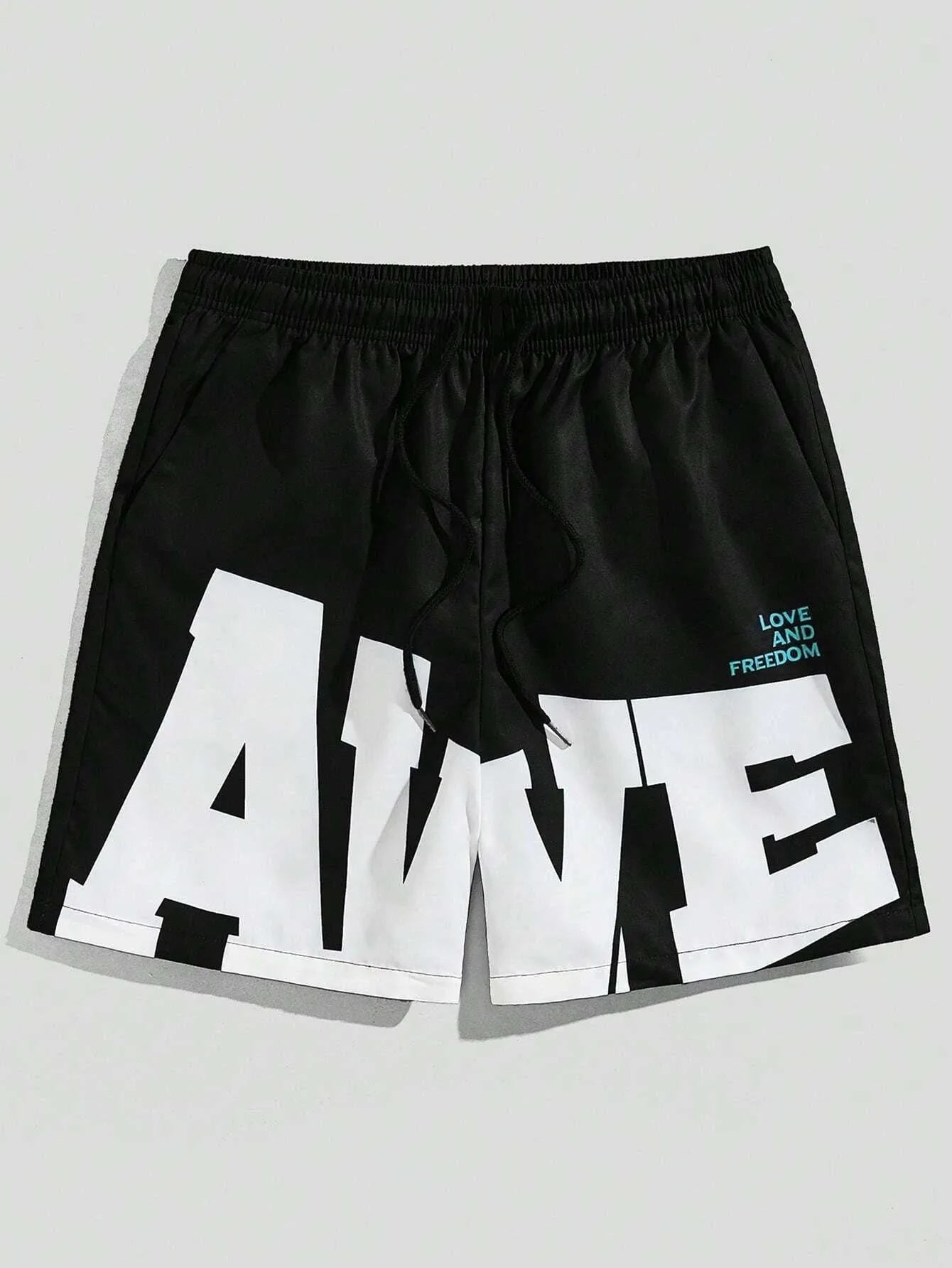 

The new men's shorts for summer 2025 with 3D simple letter prints are outdoor casual comfortable and fashionable