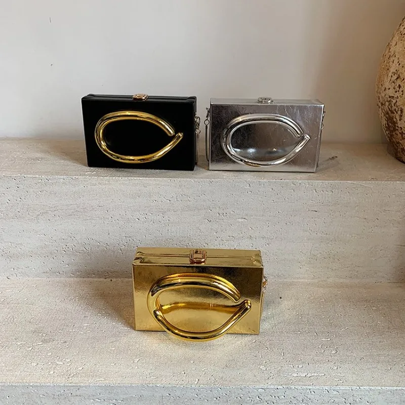 

Luxury Designer Elegant Leather Handbag For Ladies - With Detachable Chain Classic Tote Style