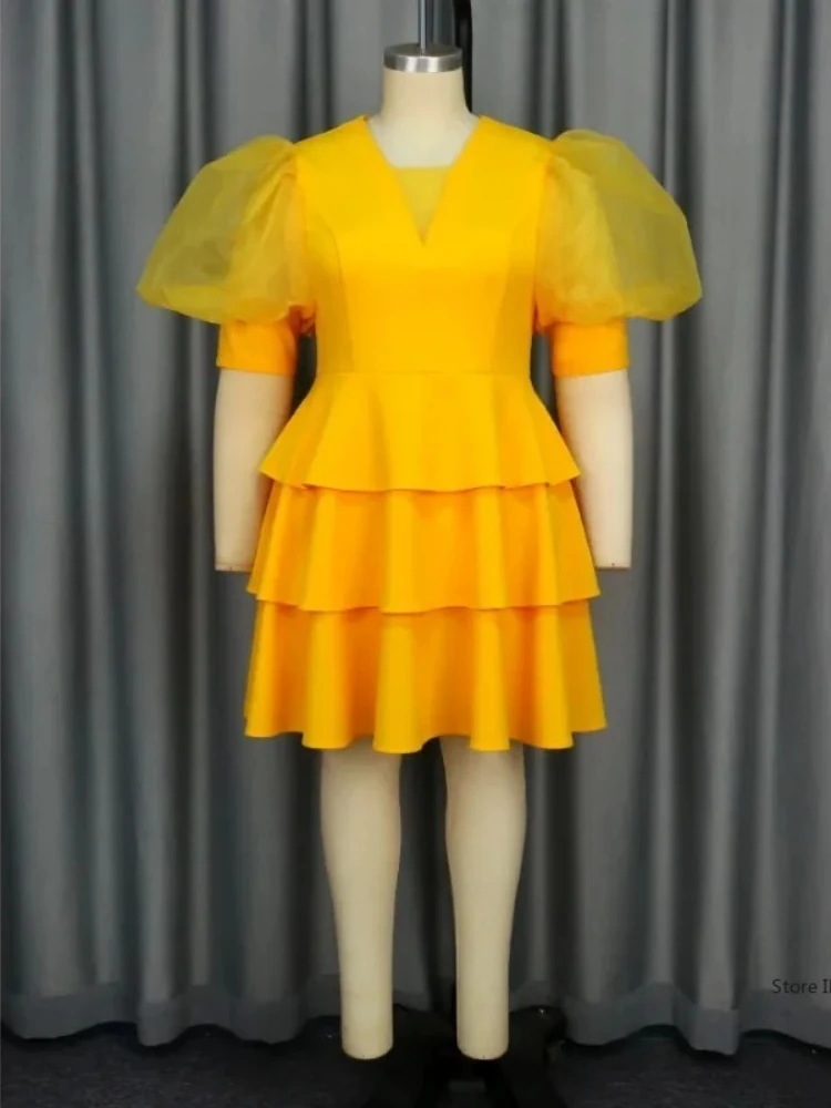 ชุดเดรสฉัตร A-Line Organza เชียร์พร้อมแขนโคมไฟ การออกแบบหน้าท้องปกปิดที่ประจบสําหรับแขกรับเชิญงานแต่งงานของผู้หญิงหรือวันเกิด